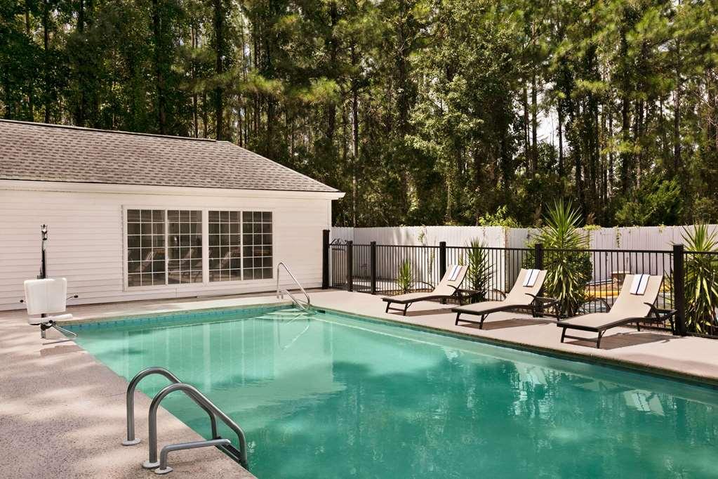 Baymont By Wyndham Kingsland Hotel Facilities photo