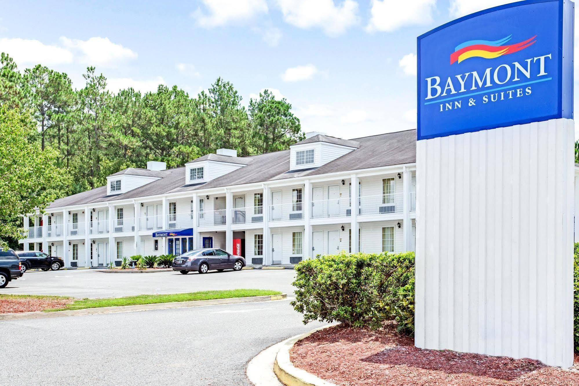 Baymont By Wyndham Kingsland Hotel Exterior photo